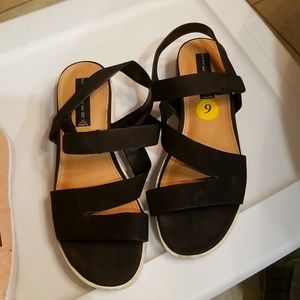 Black Steve Madden Sandals